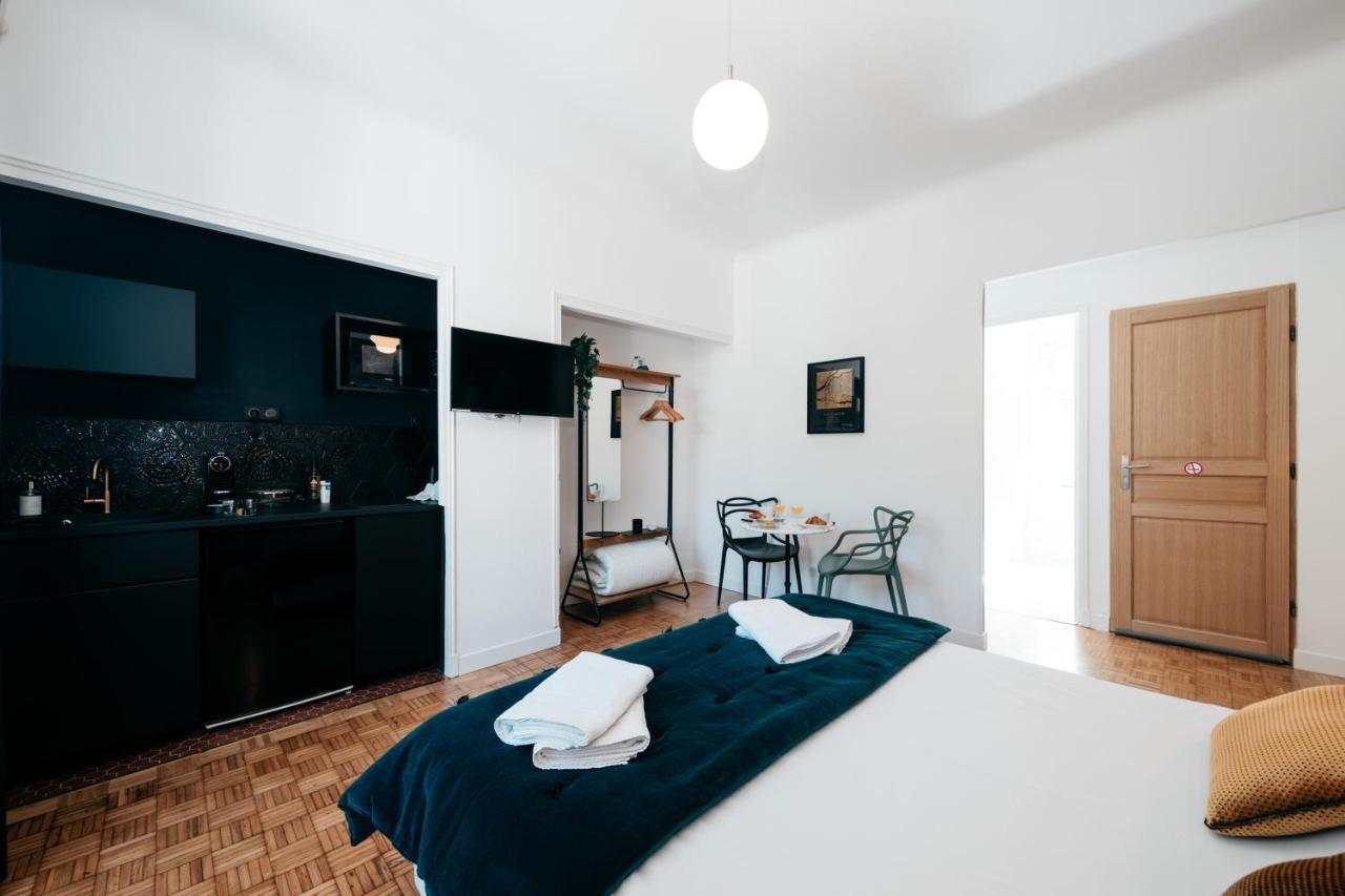 Les Precieuses Suites & Spa II Авиньон Экстерьер фото